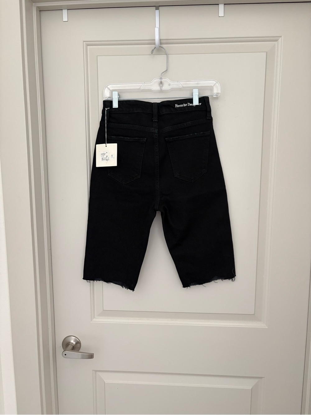 Favorite Daughter Black High-Rise Denim Bermuda Shorts NWT size 25 - Picture 2 of 7